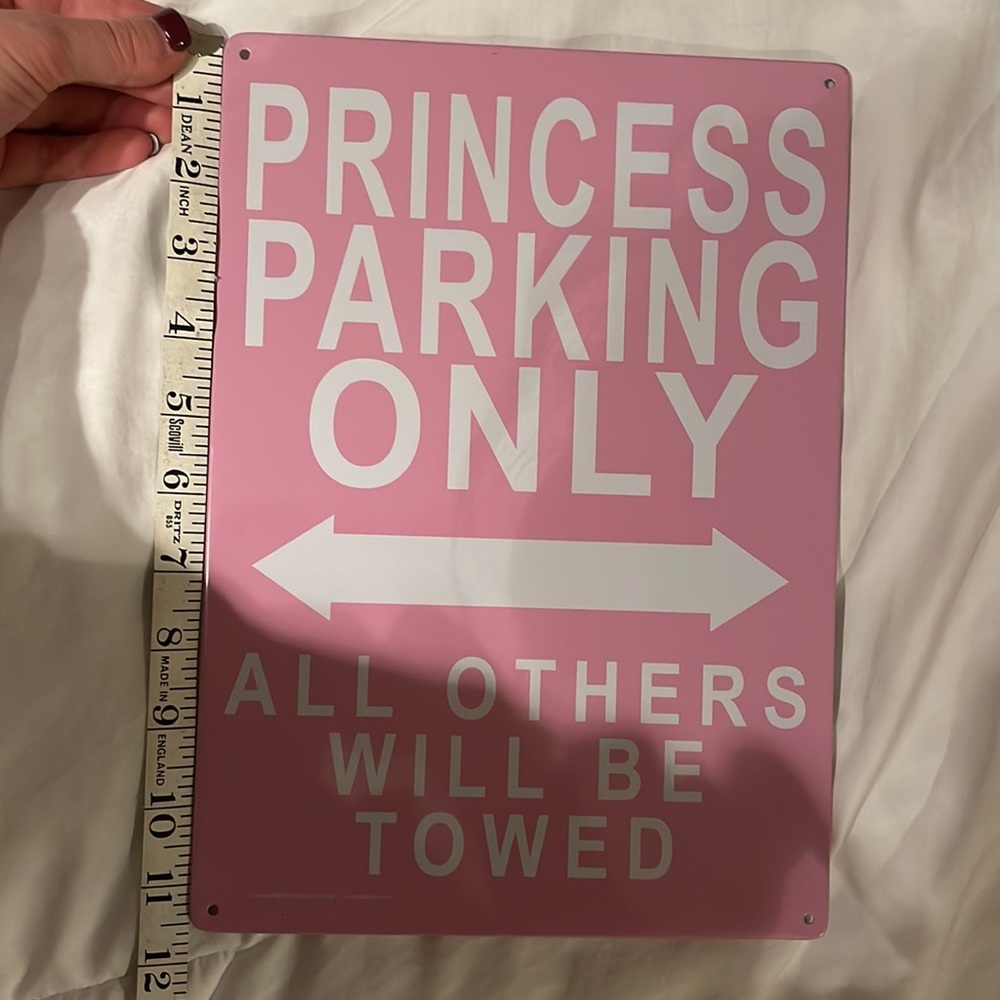 Sign - Picture 2 of 4